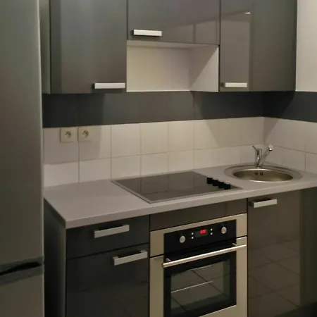 Modern In With Sunny Balcony - Sleeps 4 Apartament *